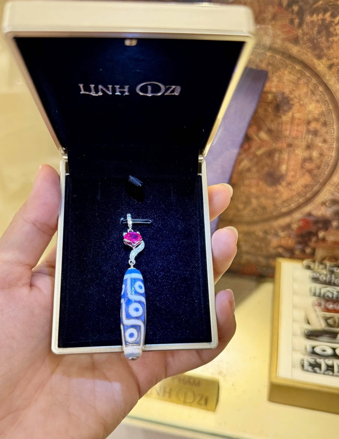 Thiên Châu Cửu Nhãn Xanh Phối Ruby Đỏ & Vàng 18K